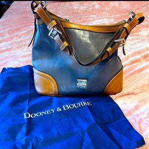 Dooney & Bourke Wexford leather Hobo